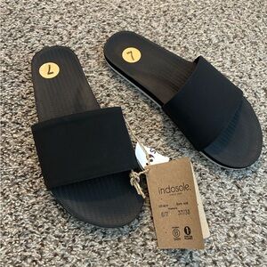 NEW IndoSole Women's Black Slide Sandals